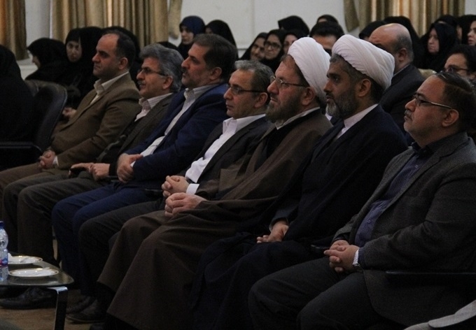 جشن چهل سالگی انقلاب اسلامی در دانشگاه علوم پزشکی گیلان برگزار شد