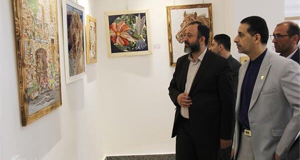 گشایش نمایشگاه گروهی موزائیک با حضور مدیرکل فرهنگ و ارشاد اسلامی گیلان