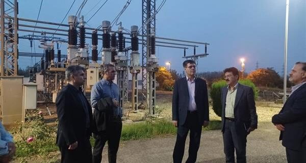 معاون انتقال و تجارت خارجی توانیر از پروژه های برق منطقه ای گیلان بازدید کردند