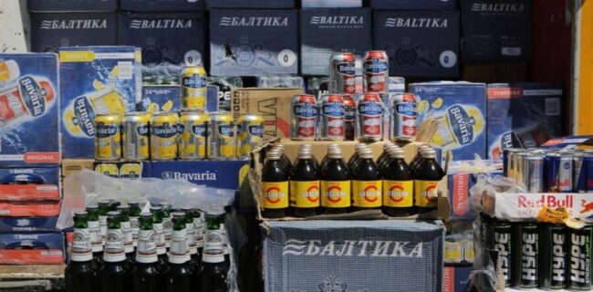 ۹۱ میلیارد ریال نوشیدنی قاچاق از انباری در رشت کشف شد