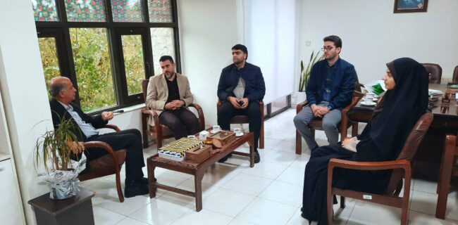 مسئولین شرکت گاز و اداره فرهنگ و ارشاد اسلامی بر گسترش همکاری های فیمابین تاکید کردند